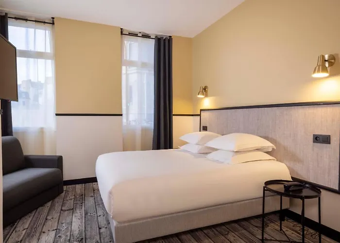 De L'aqueduc Hotel 3*