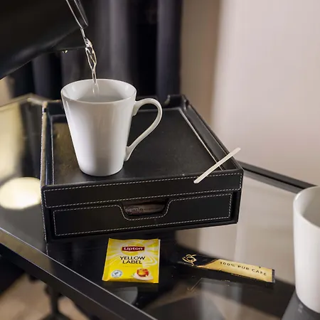 Hotel De L'aqueduc 3*