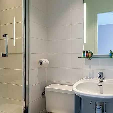 De L'aqueduc Hotel 3*