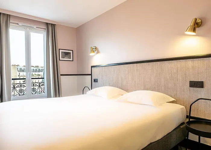 De L'aqueduc Hotel 3*