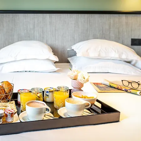 فندق De L'aqueduc 3*